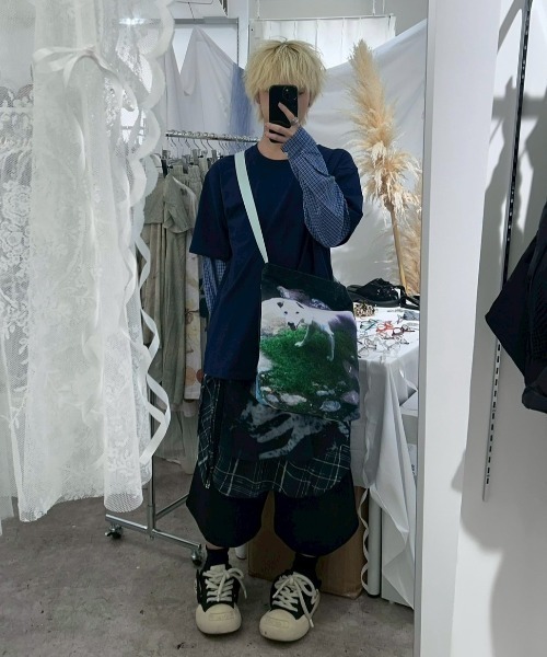 Never mind the XU / Chikashitsu+（ネバーマインド ザ エックスユー / チカシツプラス）の「【Nerd out XU】gingham check design layered long sleeve / 【ナードアウトエックスユー】ギンガムチェックデザインレイヤード長袖Tシャツ <着用動画あり>（Tシャツ/カットソー・メンズ・ネイビー・M/XXL）」の13枚目の写真