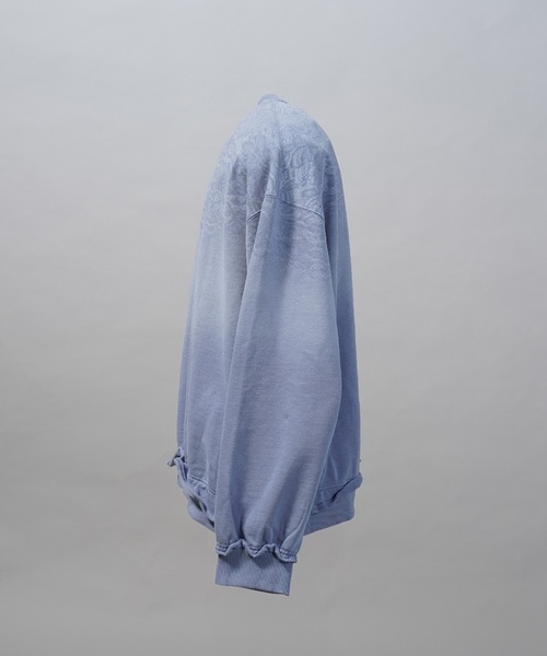 MAISON SPECIAL（メゾンスペシャル）の「《UNISEX》Lace Spray Dye Prime-Over Crew Neck Sweatshirt/レーススプレーダイプライムオーバークルーネックスウェット【MAISON SPECIAL/メゾンスペシャル】（スウェット・メンズ・ブラック/ライトブルー/ライトグリーン・0/1/2）」の4枚目の写真