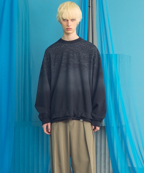 MAISON SPECIAL（メゾンスペシャル）の「《UNISEX》Lace Spray Dye Prime-Over Crew Neck Sweatshirt/レーススプレーダイプライムオーバークルーネックスウェット【MAISON SPECIAL/メゾンスペシャル】（スウェット・メンズ・ブラック/ライトブルー/ライトグリーン・0/1/2）」の16枚目の写真