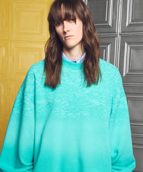 MAISON SPECIAL（メゾンスペシャル）の「《UNISEX》Lace Spray Dye Prime-Over Crew Neck Sweatshirt/レーススプレーダイプライムオーバークルーネックスウェット【MAISON SPECIAL/メゾンスペシャル】（スウェット・メンズ・ブラック/ライトブルー/ライトグリーン・0/1/2）」の21枚目の写真