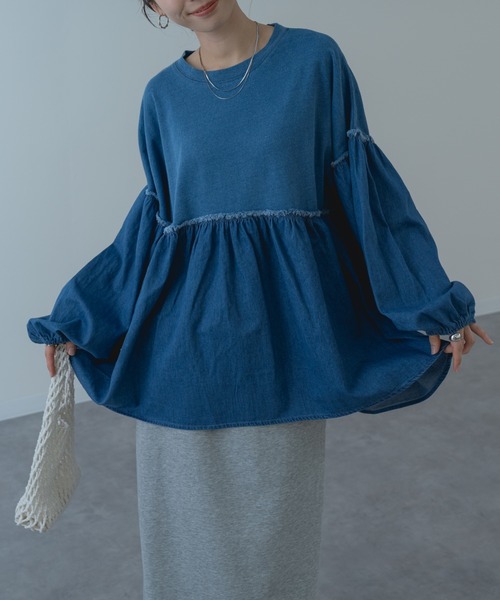 refinedworks(リファインドワークス)の「【refinedworks】デニム と インディゴ天竺 を ドッキング させた デザイン プルオーバー !(Tシャツ/カットソー・レディース・ネイビー/ブルー・FREE)」の5枚目の写真