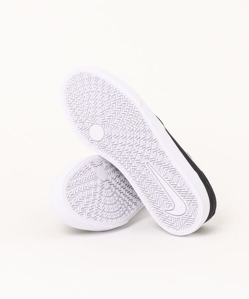 NIKE(ナイキ)の「NIKE ナイキ WS チャージ スエード IM4399-001(スニーカー・レディース・ブラック×ホワイト・23.0cm/23.5cm/24.0cm/24.5cm/25.0cm)」の10枚目の写真