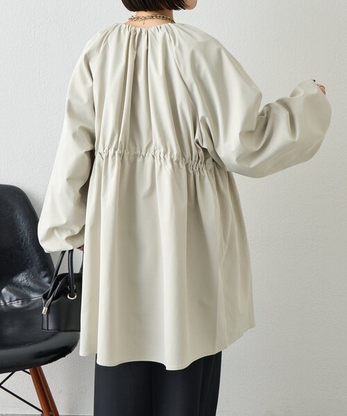 Jena espace merveilleux（ジェナ　エスパスメルヴェイユ）の「バルーンスリーブコート（その他アウター・レディース・カーキ/アイボリー・FREE）」の13枚目の写真