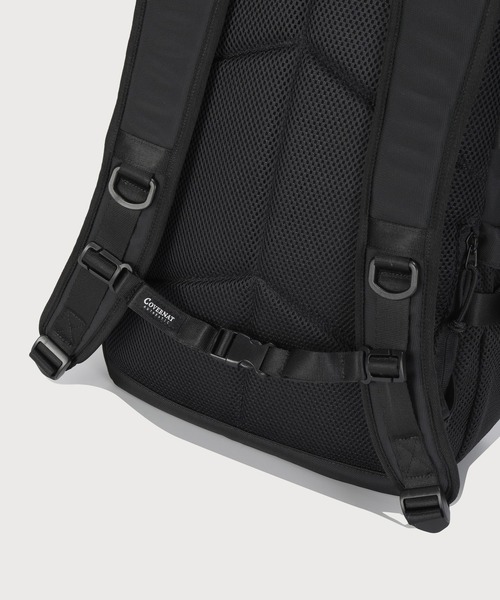 COVERNAT(カバーナット)の「NEW AUTHENTIC 27L BACKPACK(バックパック/リュック・メンズ・ブラック・FREE)」の8枚目の写真