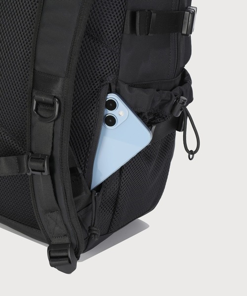 COVERNAT(カバーナット)の「NEW AUTHENTIC 27L BACKPACK(バックパック/リュック・メンズ・ブラック・FREE)」の9枚目の写真