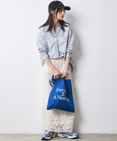 CHIC STYLE（シックスタイル）の「レースストレートロングスカート＜大きいサイズ有＞シックスタイル（スカート・レディース・モカ/ベージュ・M/L/LL/3L/4L/5L）」の3枚目の写真