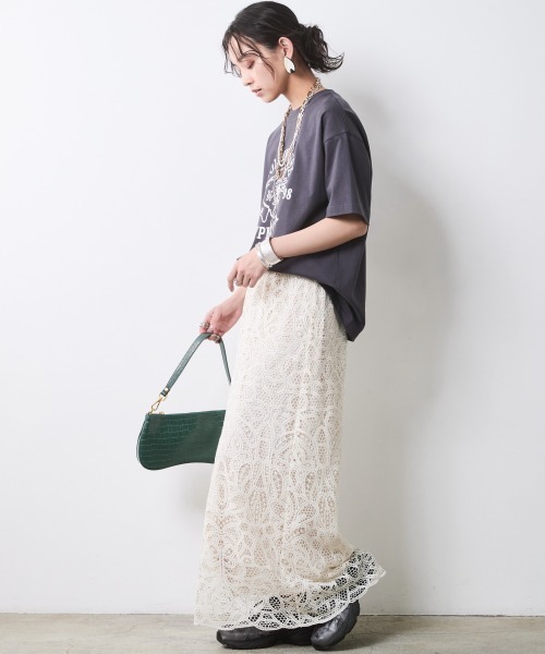 CHIC STYLE（シックスタイル）の「レースストレートロングスカート＜大きいサイズ有＞シックスタイル（スカート・レディース・モカ/ベージュ・M/L/LL/3L/4L/5L）」の6枚目の写真