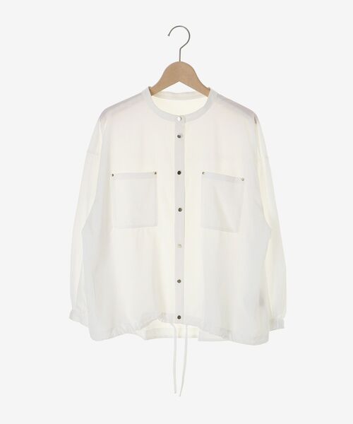 le.coeur blanc（ルクールブラン）の「ストレッチラッシュガードシャツ（シャツ/ブラウス・レディース・モカ/サックスブルー/オフホワイト・38）」の4枚目の写真