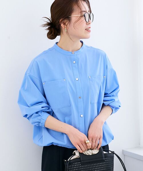 le.coeur blanc（ルクールブラン）の「ストレッチラッシュガードシャツ（シャツ/ブラウス・レディース・モカ/サックスブルー/オフホワイト・38）」の17枚目の写真