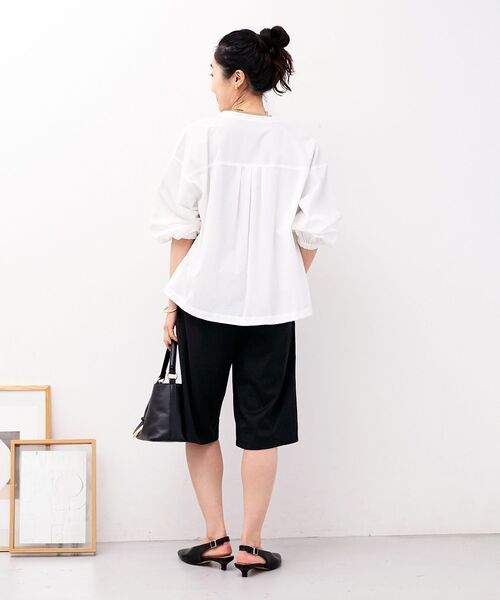 le.coeur blanc(ルクールブラン)の「ストレッチラッシュガードシャツ(シャツ/ブラウス・レディース・モカ/サックスブルー/オフホワイト・38)」の17枚目の写真