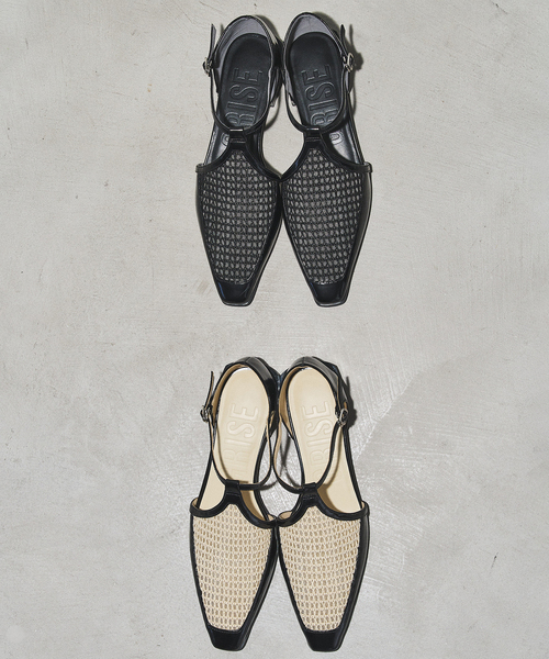 GRISE（グリーズ）の「GRISEナロースクエアコンビTストラップセパレートフラット（その他シューズ・レディース・ブラック/アイボリー・23cm/22.5cm/22cm/25cm/24.5cm/24cm/23.5cm）」の3枚目の写真