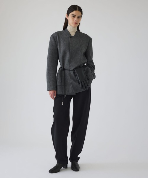 RIM.ARK(リムアーク)の「【RIM.ARK/リムアーク】Metal belt box jacket/メタルベルトボックスジャケット(テーラードジャケット・レディース・ライトブラウン/グレー・FREE)」の3枚目の写真