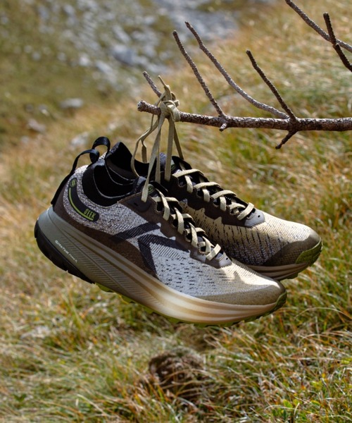 KEEN(キーン)の「SEEK / シーク / メンズ シューズ(スニーカー・メンズ・ダークオリーブ・25cm/25.5cm/26cm/26.5cm/27cm/27.5cm/28cm/28.5cm/29cm/30cm)」の1枚目の写真