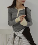 JUMELLE（ジュメロ）の「ヘンリーネックバイカラートップ（Tシャツ/カットソー・MEDIUM）」