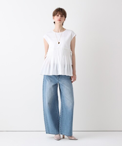 allureville（アルアバイル）の「刺繍プリーツペプラムプルオーバー（Tシャツ/カットソー・レディース・オフホワイト/ブラック/ブルー・2）」の8枚目の写真