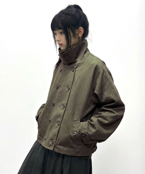 DAMISH(ダミシュ)の「ダブルボタンハイネックコットンジャケット_カーキ(デニムジャケット・レディース・カーキ・FREE)」の3枚目の写真