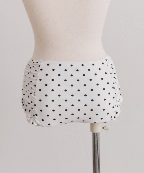 OLIVE des OLIVE（オリーブデオリーブ）の「アメスリワンピースswimwear（水着・レディース・オフホワイト/ブラック・FREE）」の16枚目の写真