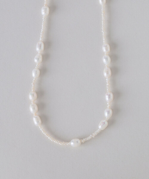 in mood(インムード)の「in mood/インムード BABY&RICEPRL 60cm necklace(ネックレス・レディース・ホワイト・FREE)」の4枚目の写真