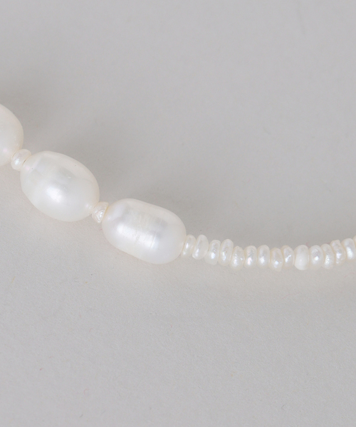 in mood(インムード)の「in mood/インムード BABY&RICEPRL 60cm necklace(ネックレス・レディース・ホワイト・FREE)」の5枚目の写真