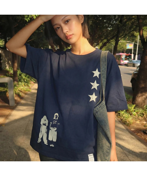 GRAVER（グレーバー）の「[ユニセックス]STAR3 半袖Tシャツ_7カラー（Tシャツ/カットソー・レディース・ブラック/ホワイト/ベージュ/ライトグレー/チャコールグレー/コバルトブルー/ネイビー/ダークグレー/ブラック系その他・MEDIUM/SMALL/LARGE/X-LARGE）」の8枚目の写真