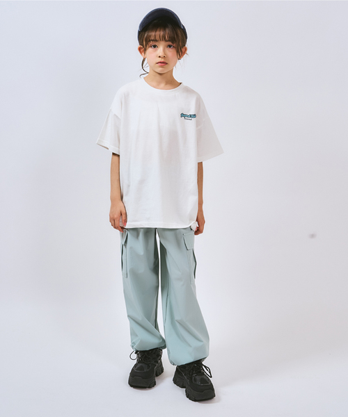 minimal(ミニマル)の「バックワッペンルーズ半袖Tシャツ(Tシャツ/カットソー・キッズ・ブルー/オフホワイト/チャコール・140cm/130cm/120cm/110cm/100cm/90cm)」の7枚目の写真