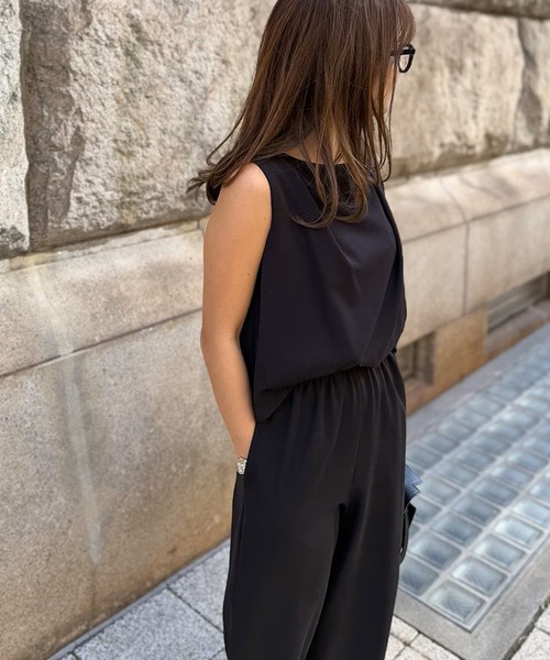 ST.ROONEY(セントルーニー)の「ドレープネックオールインワン【低身長・小柄女性向け】(つなぎ/オールインワン・レディース・ブラック/ベージュ・XS)」の19枚目の写真