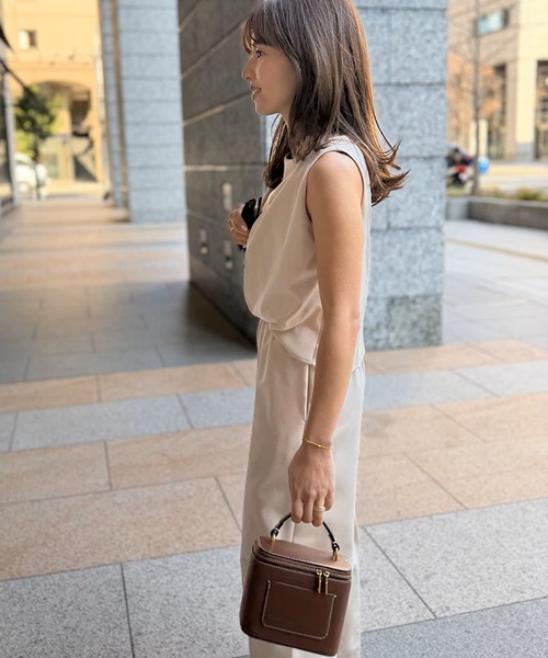 ST.ROONEY(セントルーニー)の「ドレープネックオールインワン【低身長・小柄女性向け】(つなぎ/オールインワン・レディース・ブラック/ベージュ・XS)」の20枚目の写真