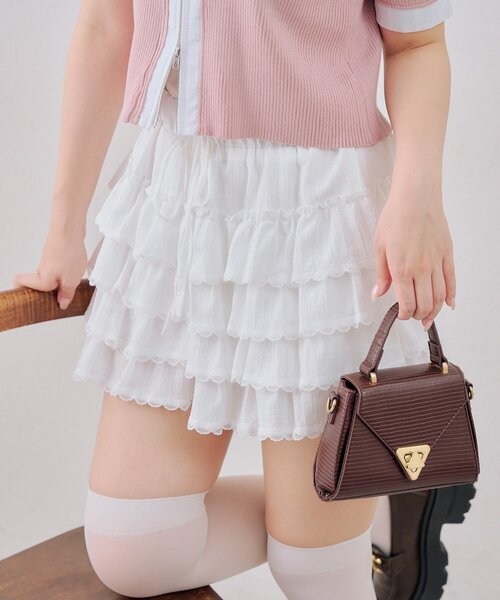 continuer de NICE CLAUP(コンティニューデナイスクラップ)の「ふんわり揺れる、ティアードフリルミニスカート(スカート・レディース・オフホワイト/ブラック・FREE)」の7枚目の写真