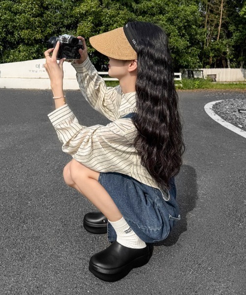 yuue' ( wear )（ユーイ）の「厚底クロッグシューズ/ボリュームサボサンダル（スリッポン・レディース・ブラック/ホワイト/ベージュ・L/M）」の12枚目の写真