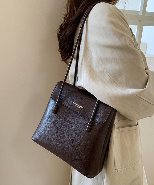 LA VORAGINE（ラ ヴォラジネ）の「ヴィンテージ レザータッチトート 大容量 シンプル 通勤用（トートバッグ・レディース・ブラウン/ブラック/モカ/オフホワイト・FREE）」の7枚目の写真