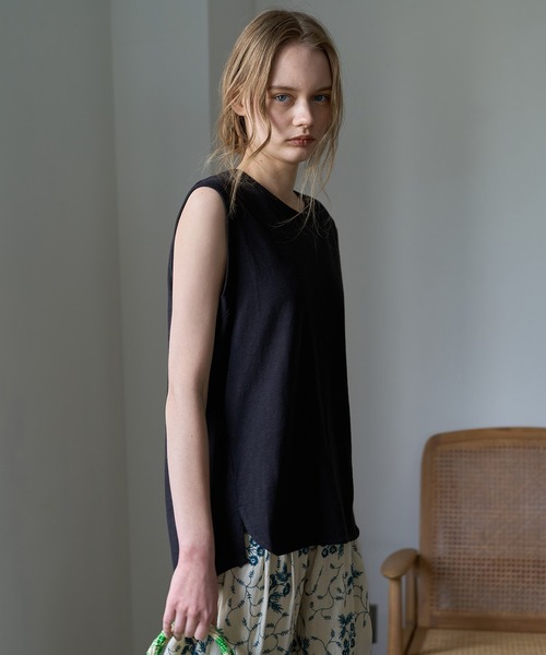 RNA-N(アールエヌエーエヌ)の「M2660 COTTON/HEMPタンク(Tシャツ/カットソー・レディース・キナリ/ブラック/オフホワイト・FREE)」の15枚目の写真