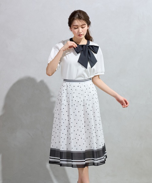 Rose Tiara(ローズティアラ)の「【2WAY】【接触冷感】リボンカットソー(Tシャツ/カットソー・レディース・ブラック/オフホワイト/グレー・38/42/46)」の5枚目の写真