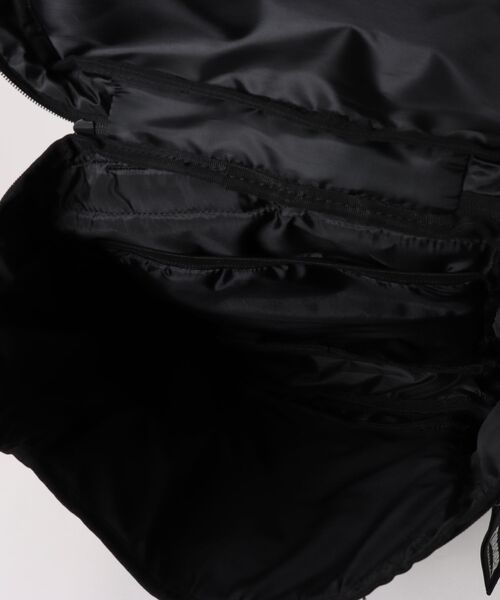 THRASHER(スラッシャー)の「THRASHER BOX SACK(ST)(バックパック/リュック・メンズ・ブラック系その他/ブラック系その他2・FREE)」の5枚目の写真