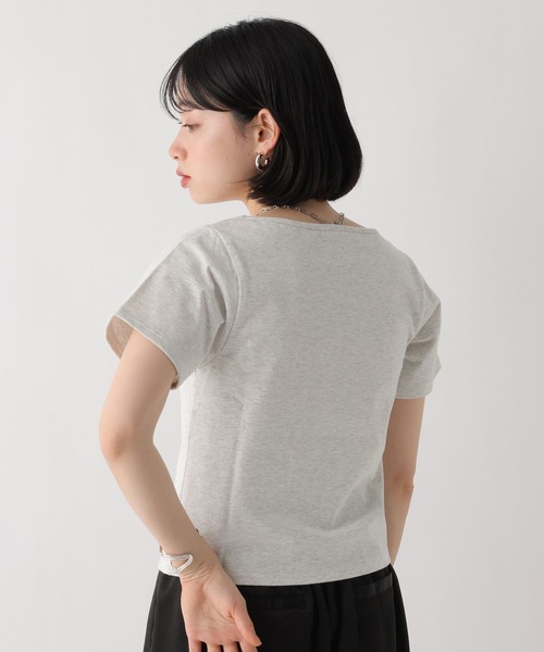 BAYFLOW（ベイフロー）の「[WEB限定]機能性コンパクトベーシックTEE（Tシャツ/カットソー・レディース・ライトグレー/ネイビー/ベージュ/ブラック/オフホワイト・MEDIUM/LARGE）」の22枚目の写真