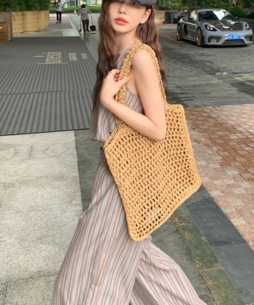 semplice(センプリチェ)の「ストライプクロップドトップス × ハイウエストタックワイドパンツ セットアップ(セットアップ・レディース・キャメル/ネイビー・F)」の9枚目の写真