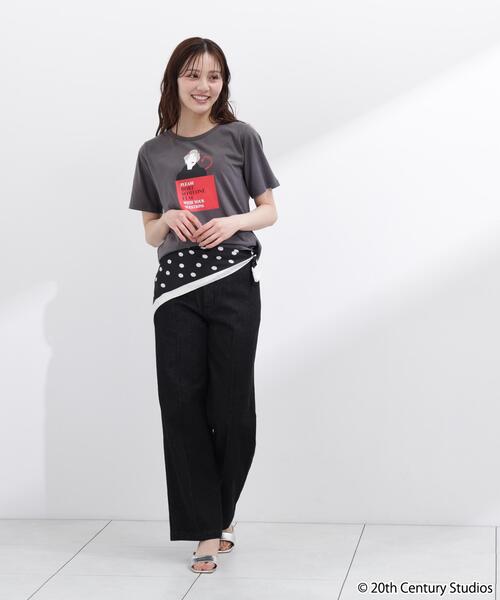 PROPORTION BODY DRESSING(プロポーションボディドレッシング)の「【プラダを着た悪魔コラボ】フロントプリントTシャツ / 1216160505(Tシャツ/カットソー・レディース・ブラウン系その他/ホワイト/ダークグレー・FREE)」の21枚目の写真