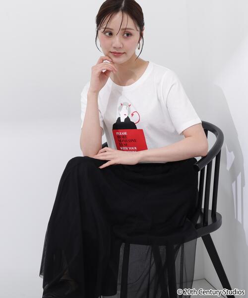 PROPORTION BODY DRESSING(プロポーションボディドレッシング)の「【プラダを着た悪魔コラボ】フロントプリントTシャツ / 1216160505(Tシャツ/カットソー・レディース・ブラウン系その他/ホワイト/ダークグレー・FREE)」の7枚目の写真