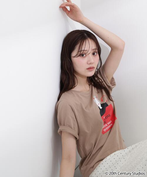PROPORTION BODY DRESSING(プロポーションボディドレッシング)の「【プラダを着た悪魔コラボ】フロントプリントTシャツ / 1216160505(Tシャツ/カットソー・レディース・ブラウン系その他/ホワイト/ダークグレー・FREE)」の14枚目の写真