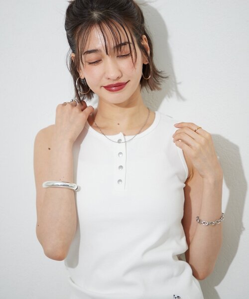 U.S. POLO ASSN.（ユーエスポロアッスン）の「【U.S. POLO ASSN. ×RMAF】ヘンリータンク（タンクトップ・レディース・オフホワイト/その他12/ブラック/オートミール・FREE）」の10枚目の写真