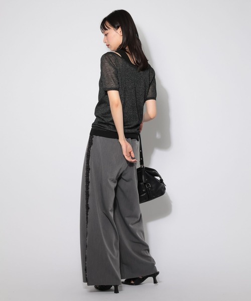 PAGEBOY(ページボーイ)の「【レイヤード自在】シアーオフショル×タンクSET(Tシャツ/カットソー・レディース・ブルー/ブラック・FREE)」の5枚目の写真