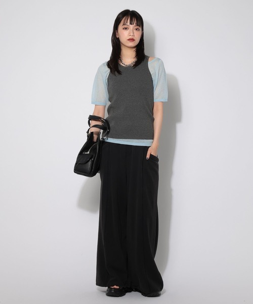 PAGEBOY(ページボーイ)の「【レイヤード自在】シアーオフショル×タンクSET(Tシャツ/カットソー・レディース・ブルー/ブラック・FREE)」の9枚目の写真