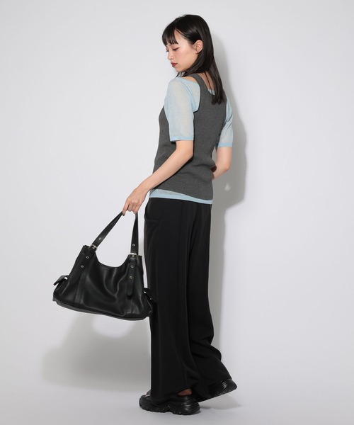 PAGEBOY(ページボーイ)の「【レイヤード自在】シアーオフショル×タンクSET(Tシャツ/カットソー・レディース・ブルー/ブラック・FREE)」の11枚目の写真