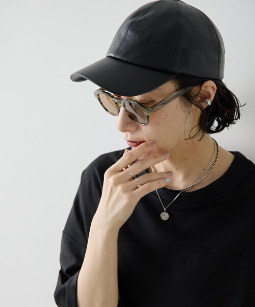 ear PAPILLONNER(イアパピヨネ)の「【A.KJAERBEDE(エキアビド)】ZAN26SS/サングラス(その他雑貨・レディース・ブラック/グレイッシュベージュ・FREE)」の15枚目の写真