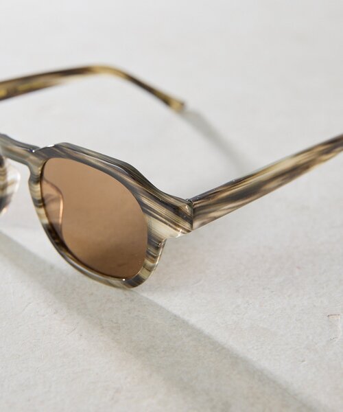 ear PAPILLONNER(イアパピヨネ)の「【A.KJAERBEDE(エキアビド)】ZAN26SS/サングラス(その他雑貨・レディース・ブラック/グレイッシュベージュ・FREE)」の22枚目の写真