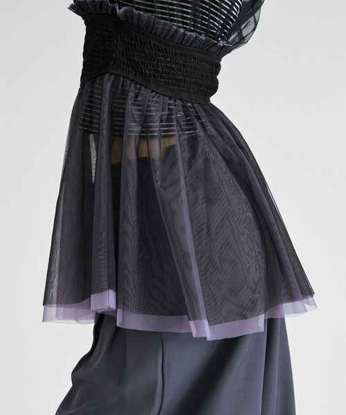 Ezick(エジック)の「2way layered tulle tops/2wayシャーリングチュールトップス(その他トップス・レディース・ネイビー/ブラック・FREE)」の13枚目の写真
