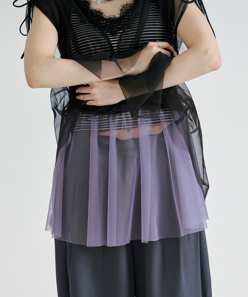 Ezick(エジック)の「2way layered tulle tops/2wayシャーリングチュールトップス(その他トップス・レディース・ネイビー/ブラック・FREE)」の11枚目の写真