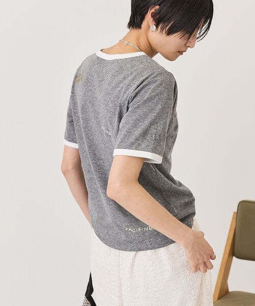 AMERICAN HOLIC(アメリカンホリック)の「ランダムロゴ刺繍リンガーTシャツ(Tシャツ/カットソー・レディース・ミント/ホワイト/チャコールグレー・M/L)」の20枚目の写真