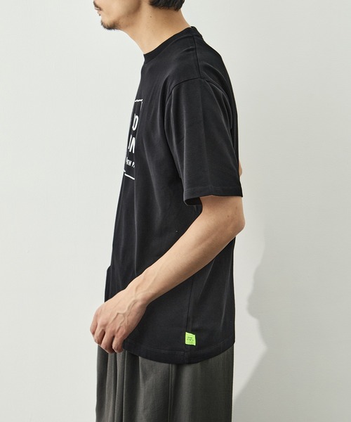 LOOSE JOINTS(ルーズジョインツ)の「【LOOSE JOINTS /ルーズジョインツ】NORITERU MINEZAKI - LJ LOGO S/S TEE(Tシャツ/カットソー・メンズ・ホワイト/ブラック・S/L/M)」の8枚目の写真