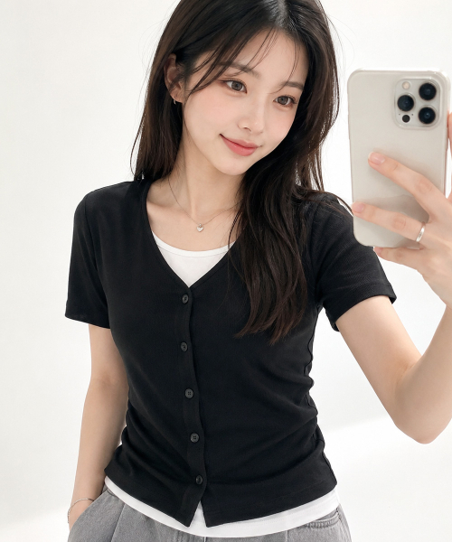 CHASECULT(チェイスカルト)の「レディース Vネックレイヤード半袖Tシャツ-FCRG5878E03(Tシャツ/カットソー・レディース・ブラック・85/90)」の1枚目の写真