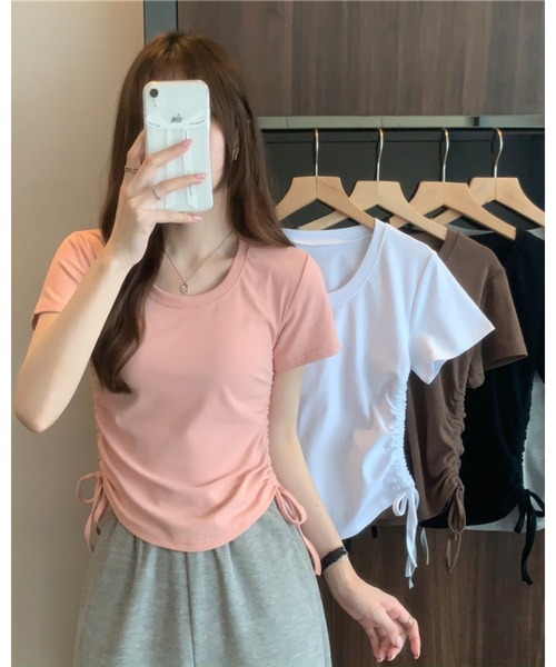 CHEER(チアー)の「サイドドロストギャザー 半袖デザインTシャツ(Tシャツ/カットソー・レディース・ブラウン/ホワイト/グレー/ブラック/ピンク・FREE)」の6枚目の写真